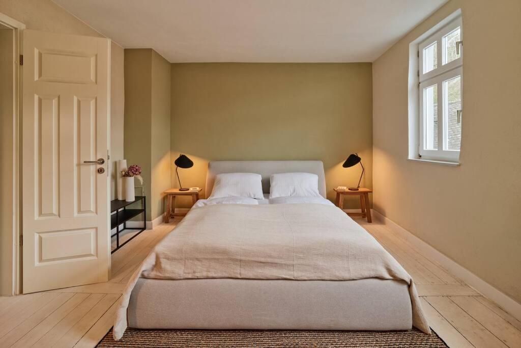 Mosel-Auszeit - Fewo Mit Sauna & Sonnenterrasse - Ideal Fuer 2 Personen อือร์ซิก ภายนอก รูปภาพ